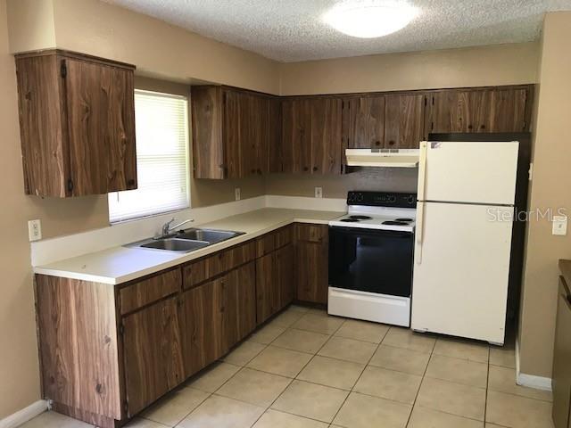 Image 3 of 16 For 2551 26th Avenue S