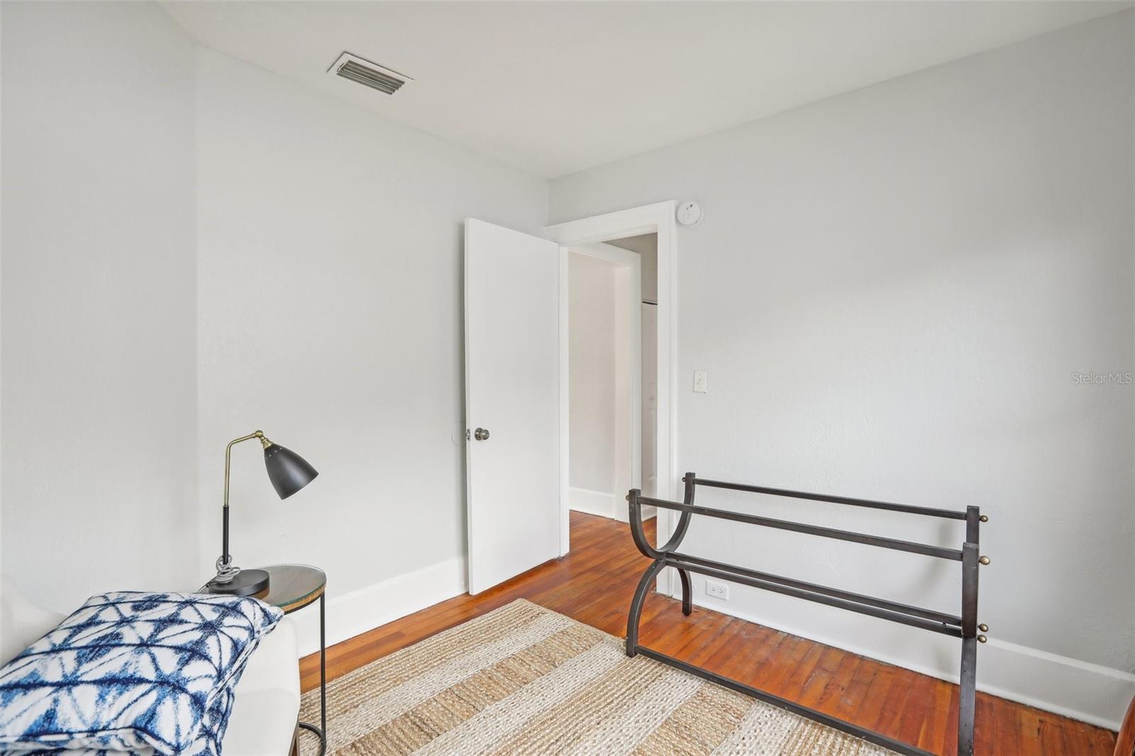 Image 14 of 37 For 2015 3rd Street S
