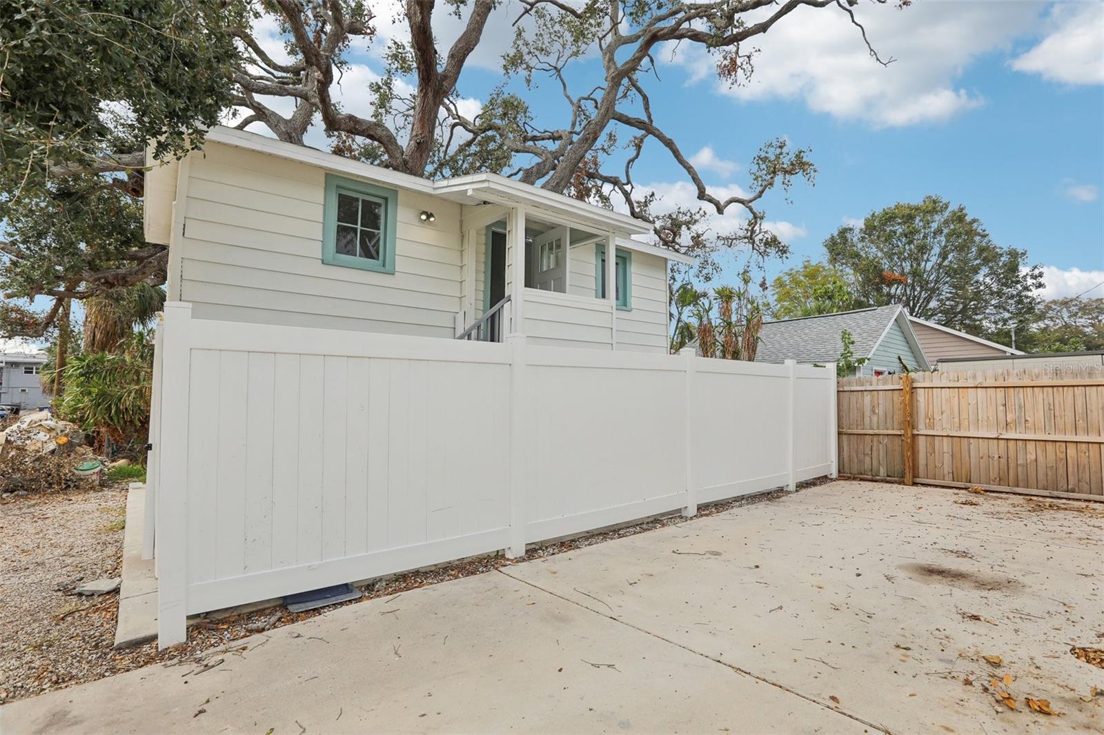 Image 30 of 37 For 2015 3rd Street S
