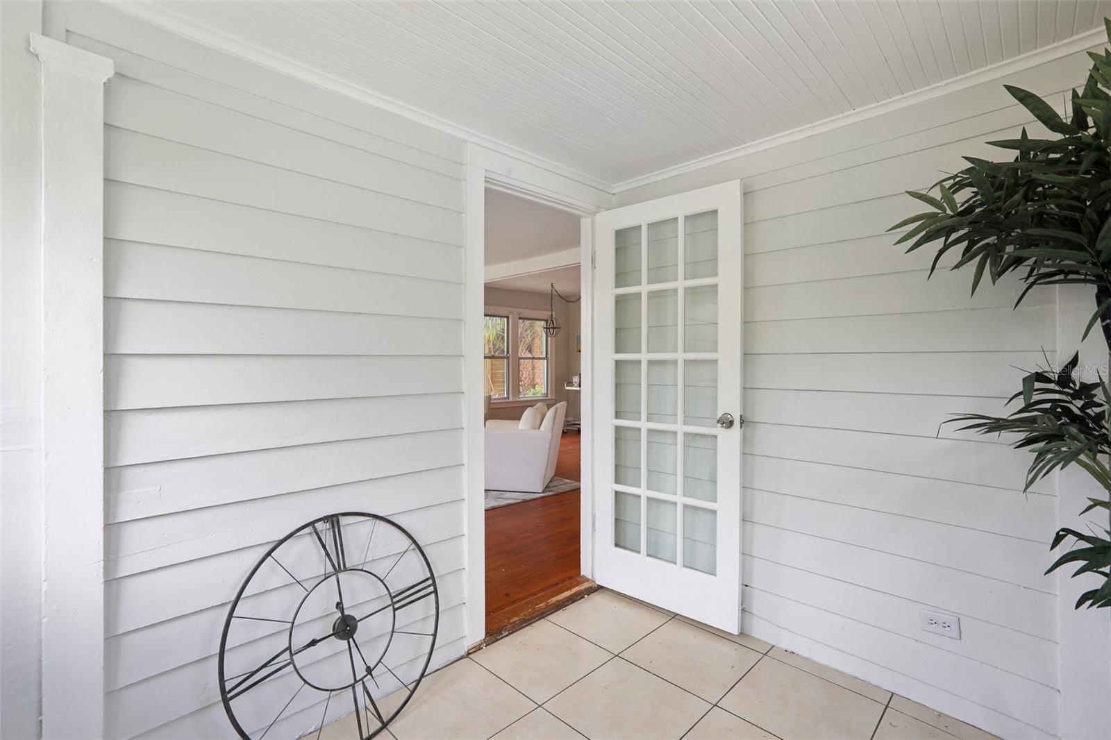 Image 6 of 37 For 2015 3rd Street S