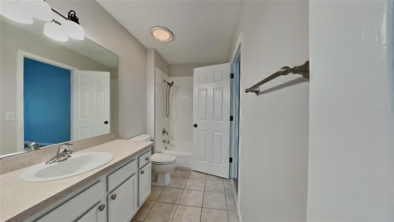 Image 11 of 15 For 13640 Forest Lake Drive