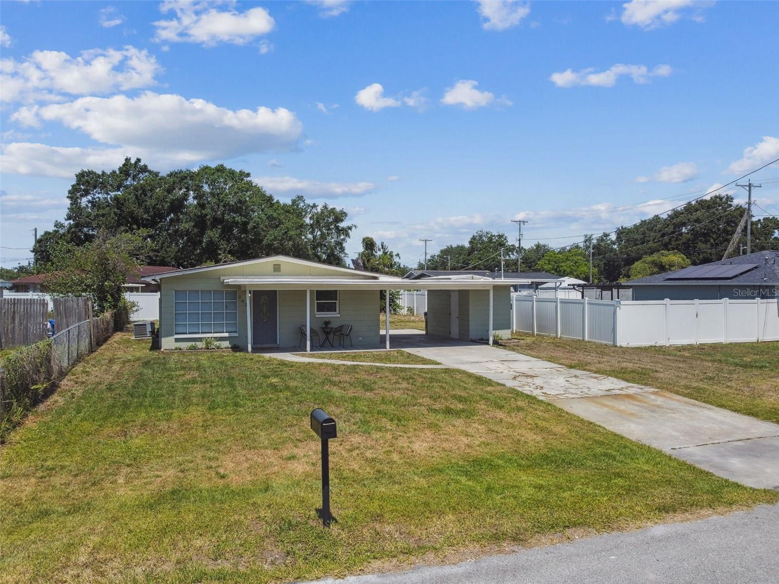 Image 3 of 52 For 2830 Anthony Street