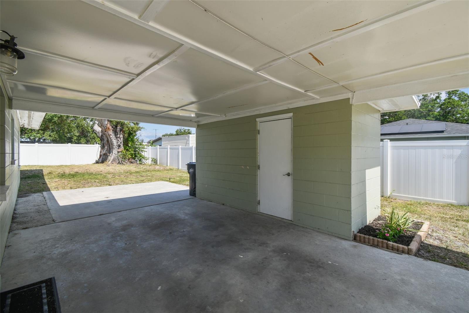 Image 40 of 52 For 2830 Anthony Street