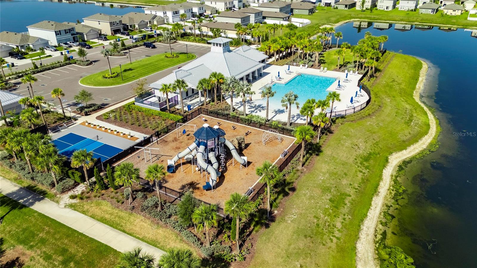 Image 45 of 46 For 872 Olive Conch Street