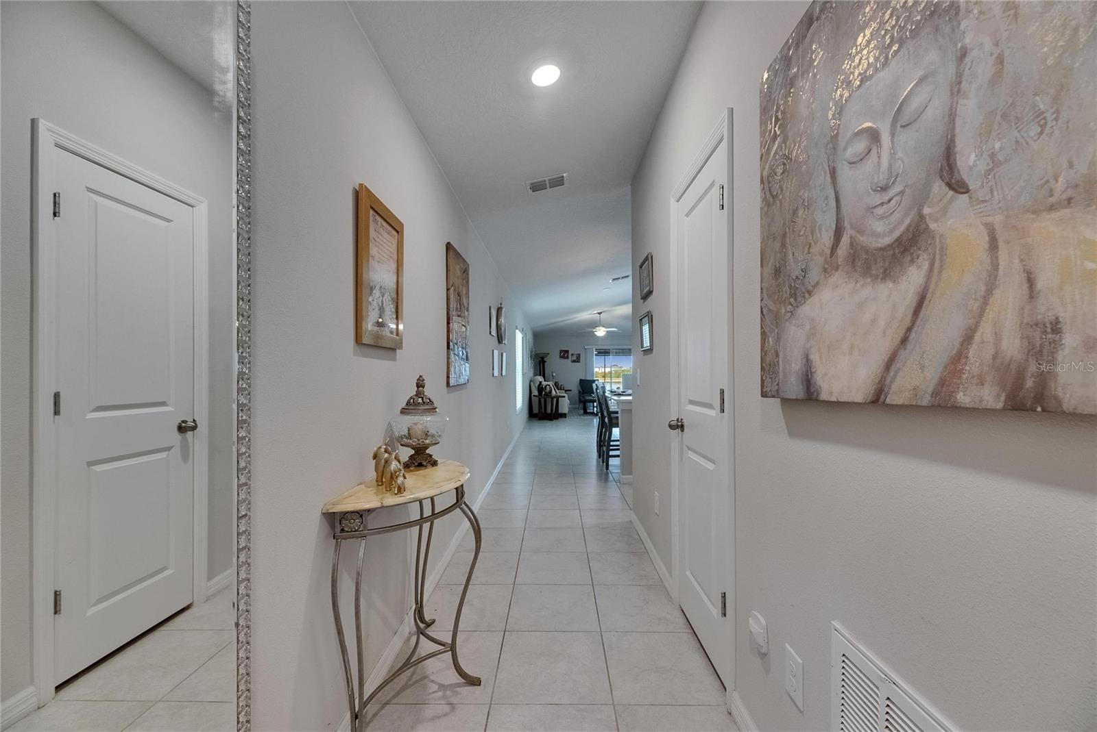 Image 6 of 46 For 872 Olive Conch Street