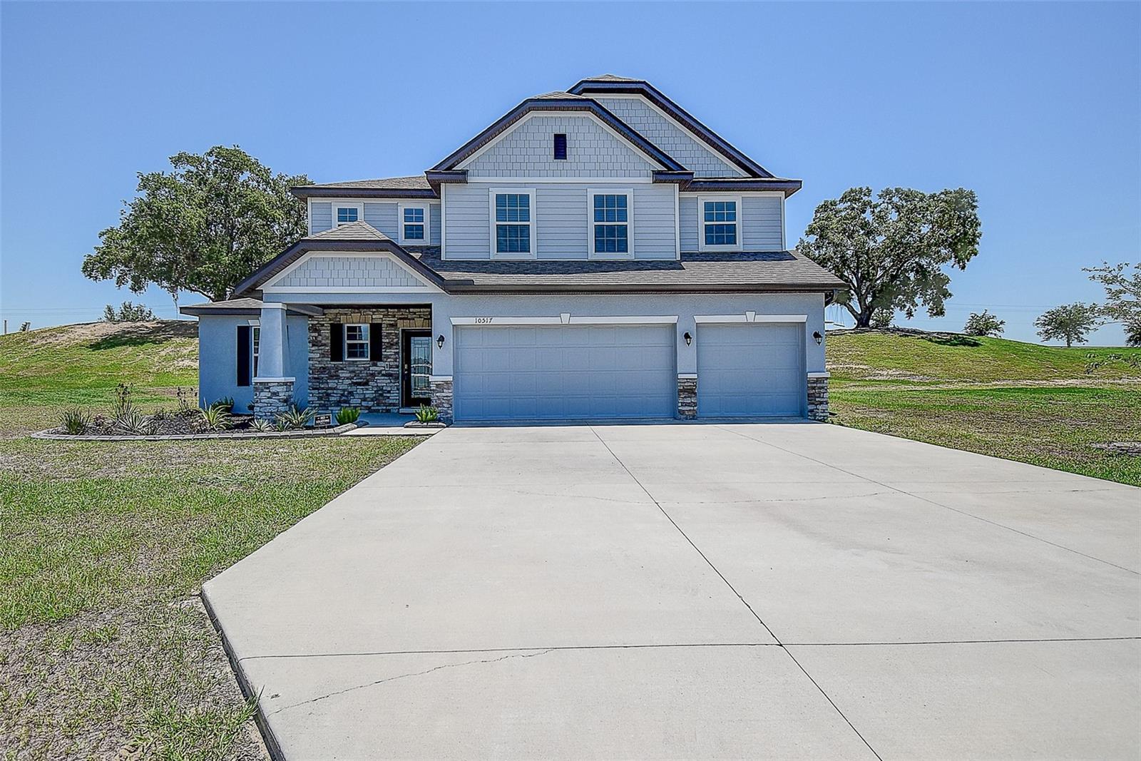 Details for 10517 Crestview Heights Avenue, THONOTOSASSA, FL 33592