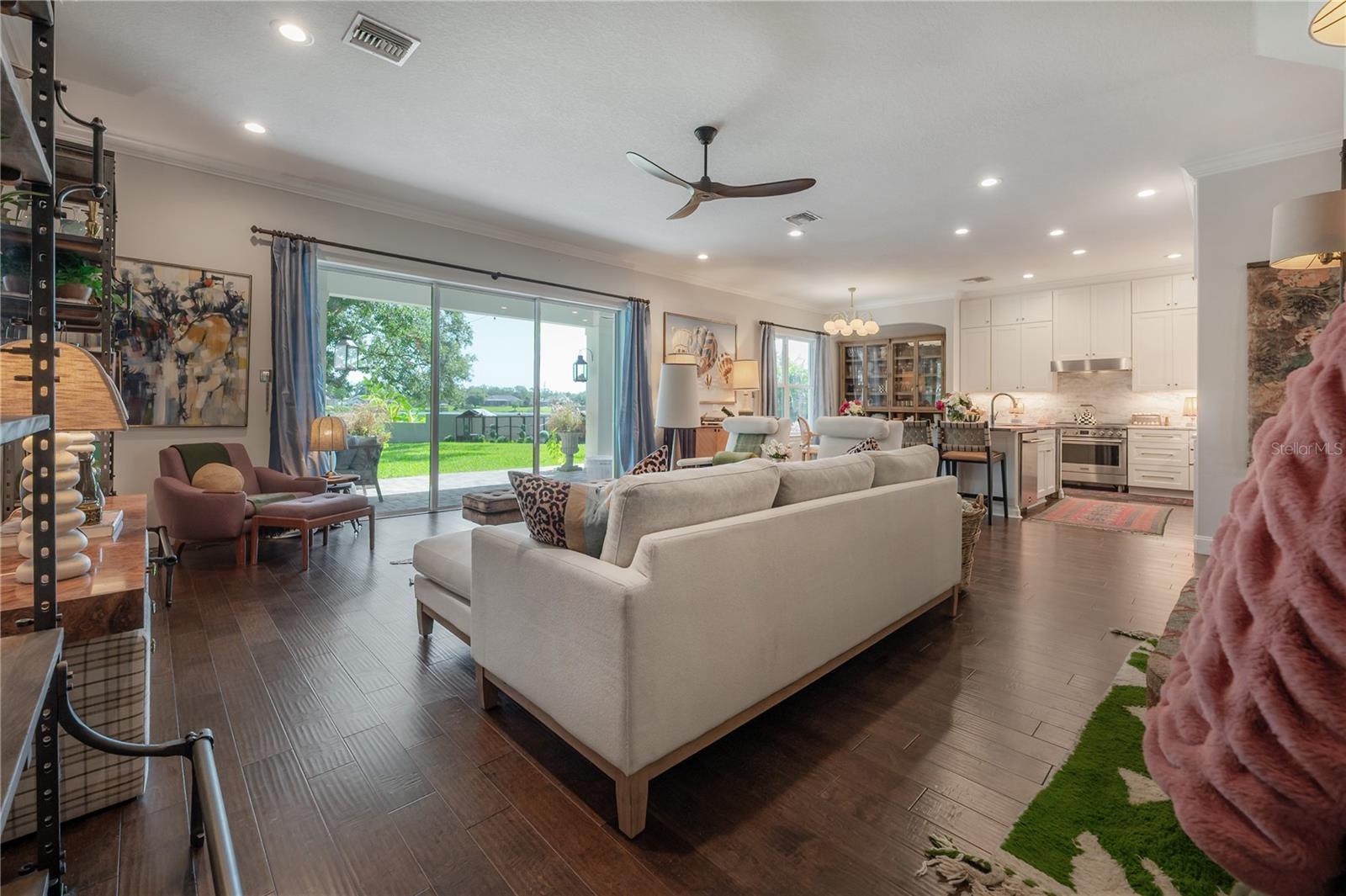 Image 37 of 100 For 8927 Key West Island Way