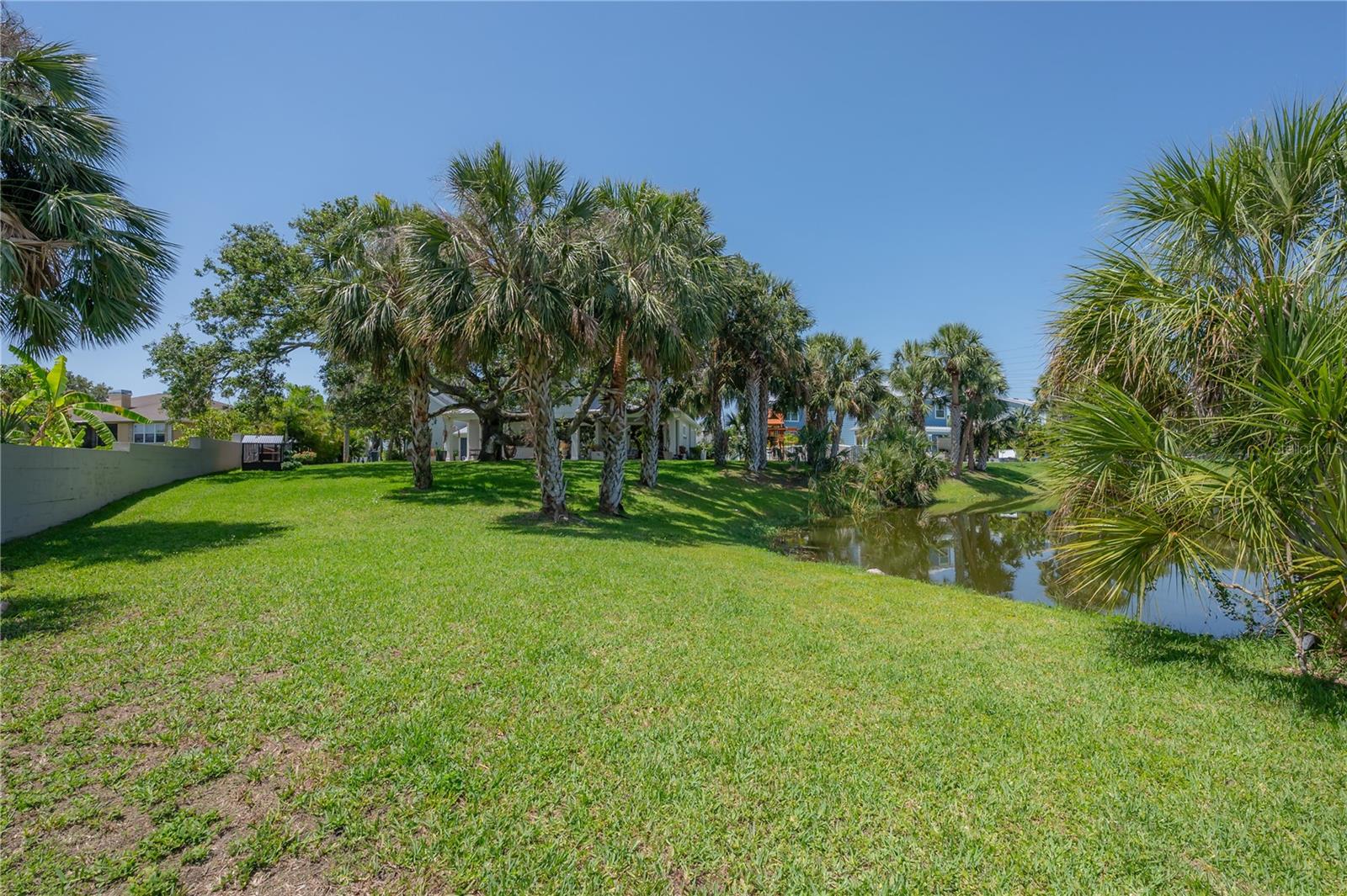 Image 84 of 100 For 8927 Key West Island Way