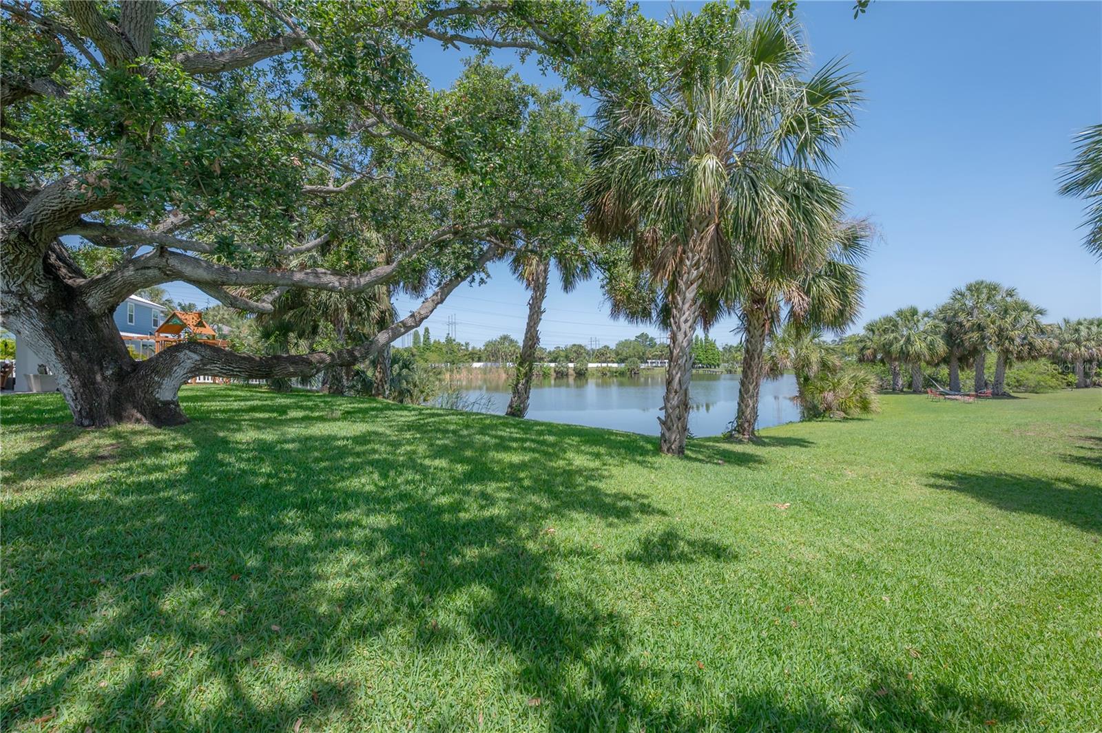 Image 85 of 100 For 8927 Key West Island Way
