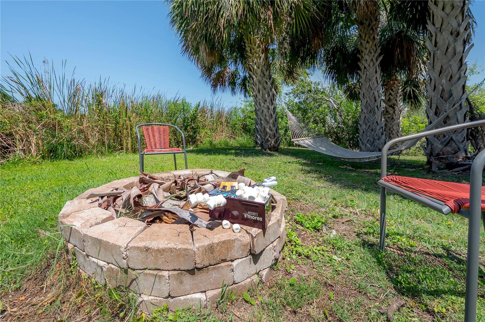 Image 87 of 100 For 8927 Key West Island Way