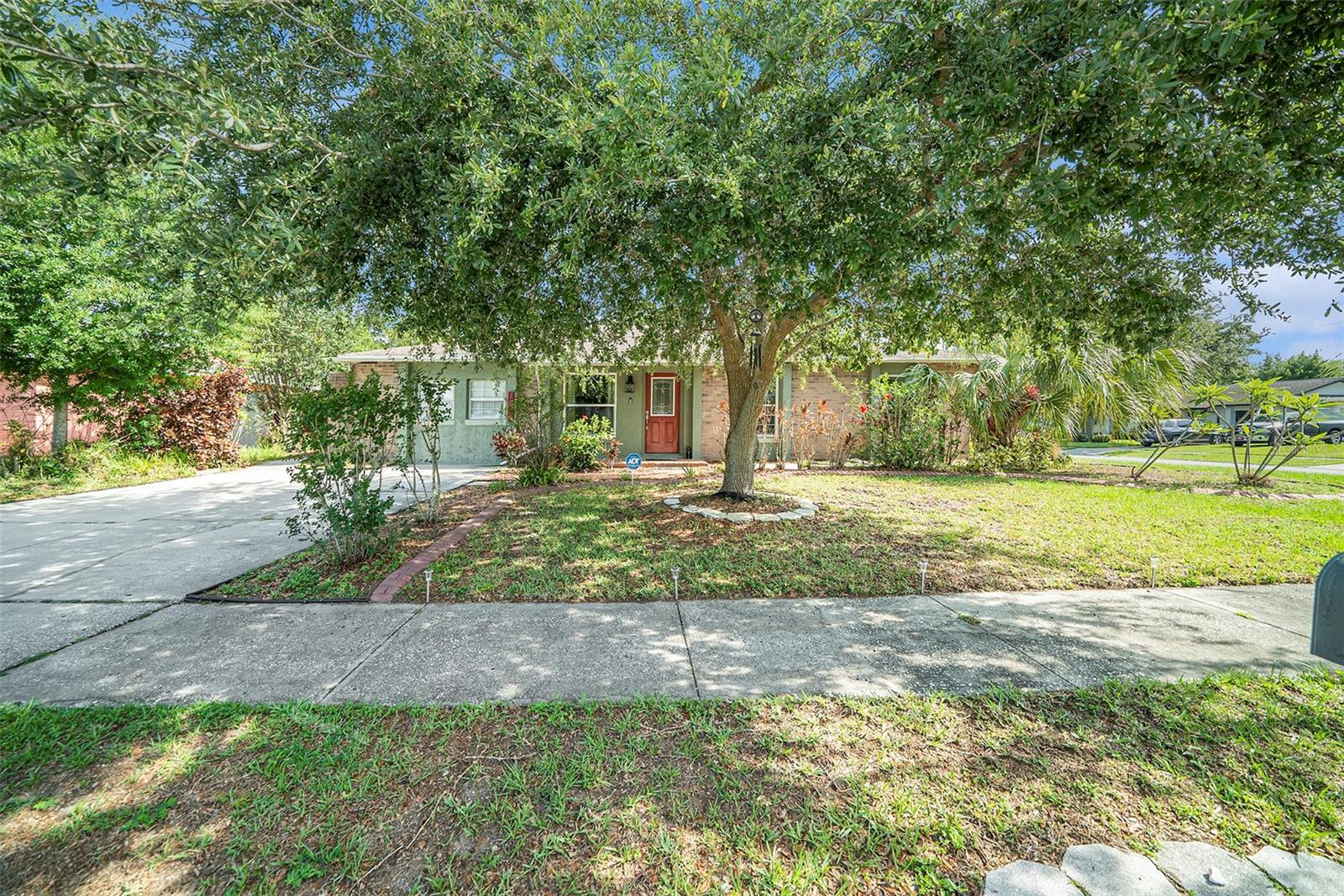 Image 2 of 39 For 1813 Nova Drive