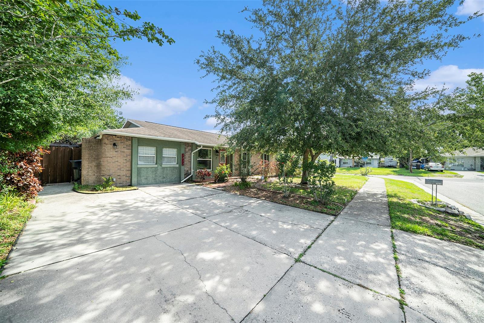 Image 5 of 39 For 1813 Nova Drive