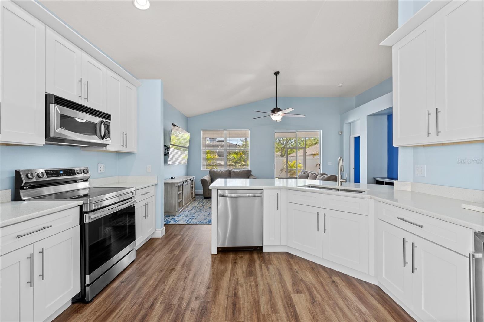 Image 13 of 21 For 11009 Silver Dancer Drive