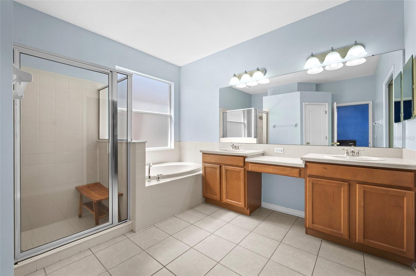 Image 19 of 21 For 11009 Silver Dancer Drive
