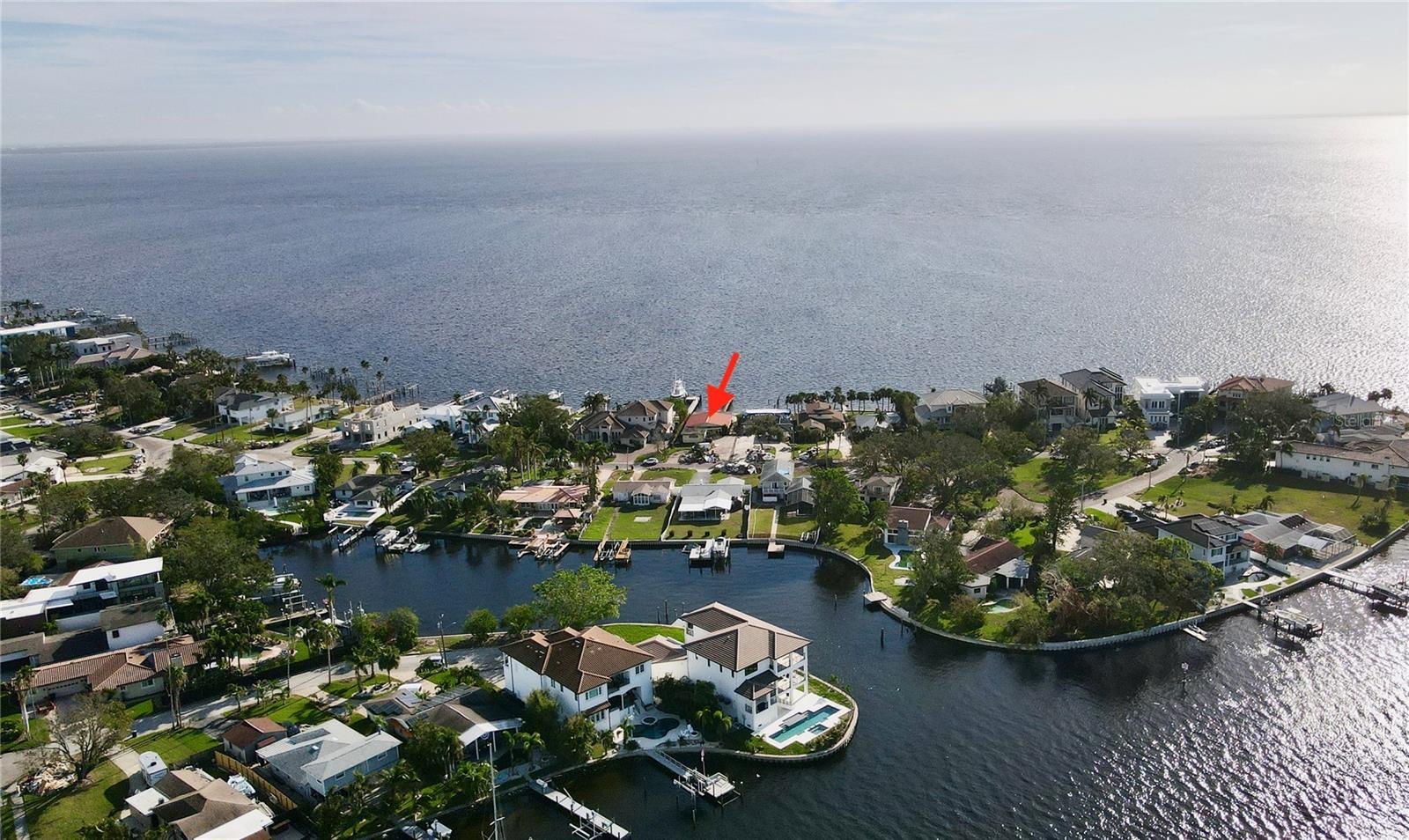Image 18 of 33 For 3227 Bayshore Boulevard Ne
