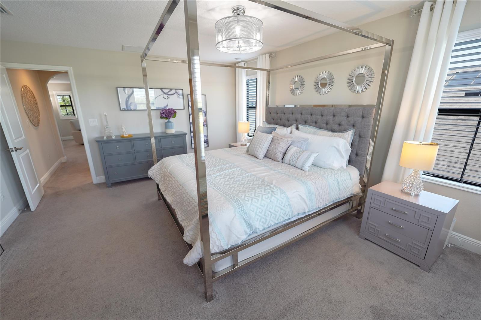 Listing photo id 27 for 13103 Monach Isles Drive