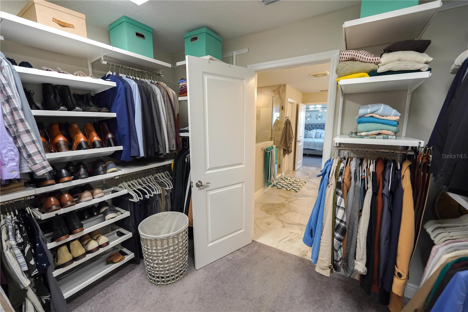Listing photo id 31 for 13103 Monach Isles Drive
