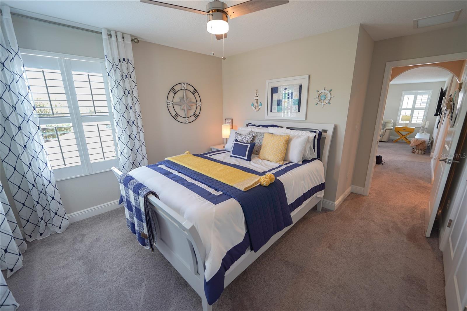 Listing photo id 34 for 13103 Monach Isles Drive