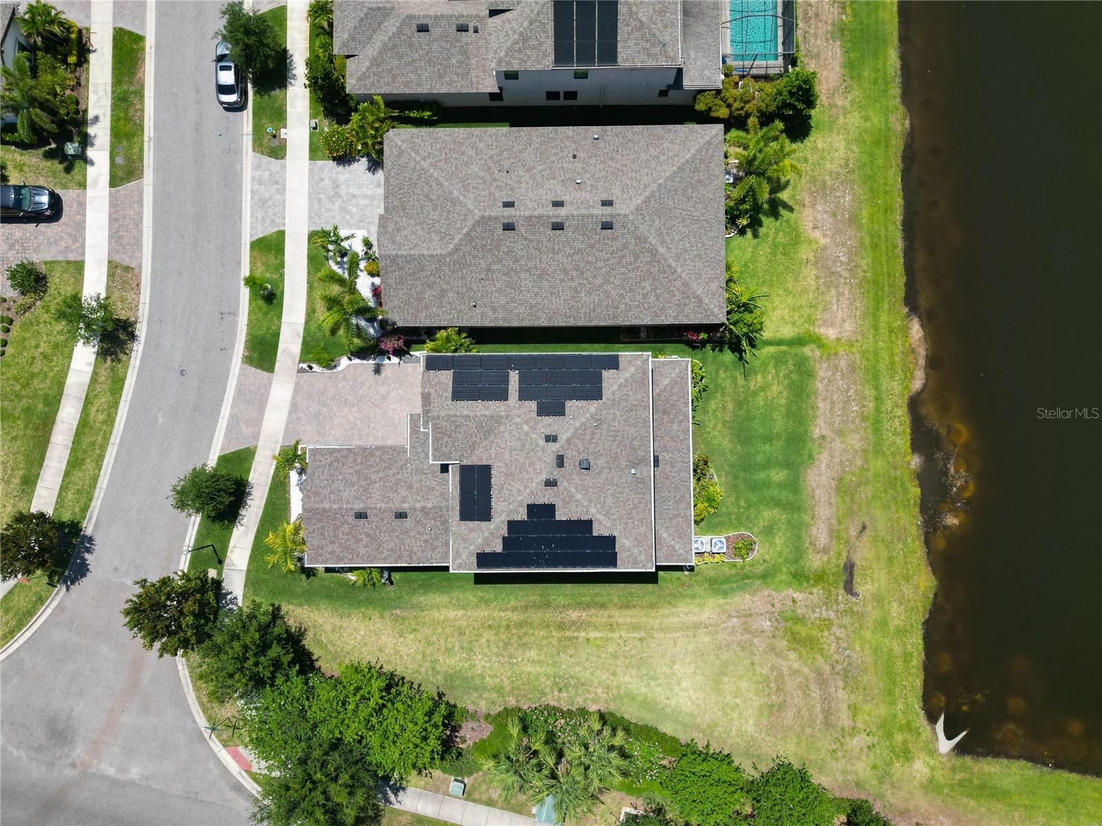 Listing photo id 42 for 13103 Monach Isles Drive