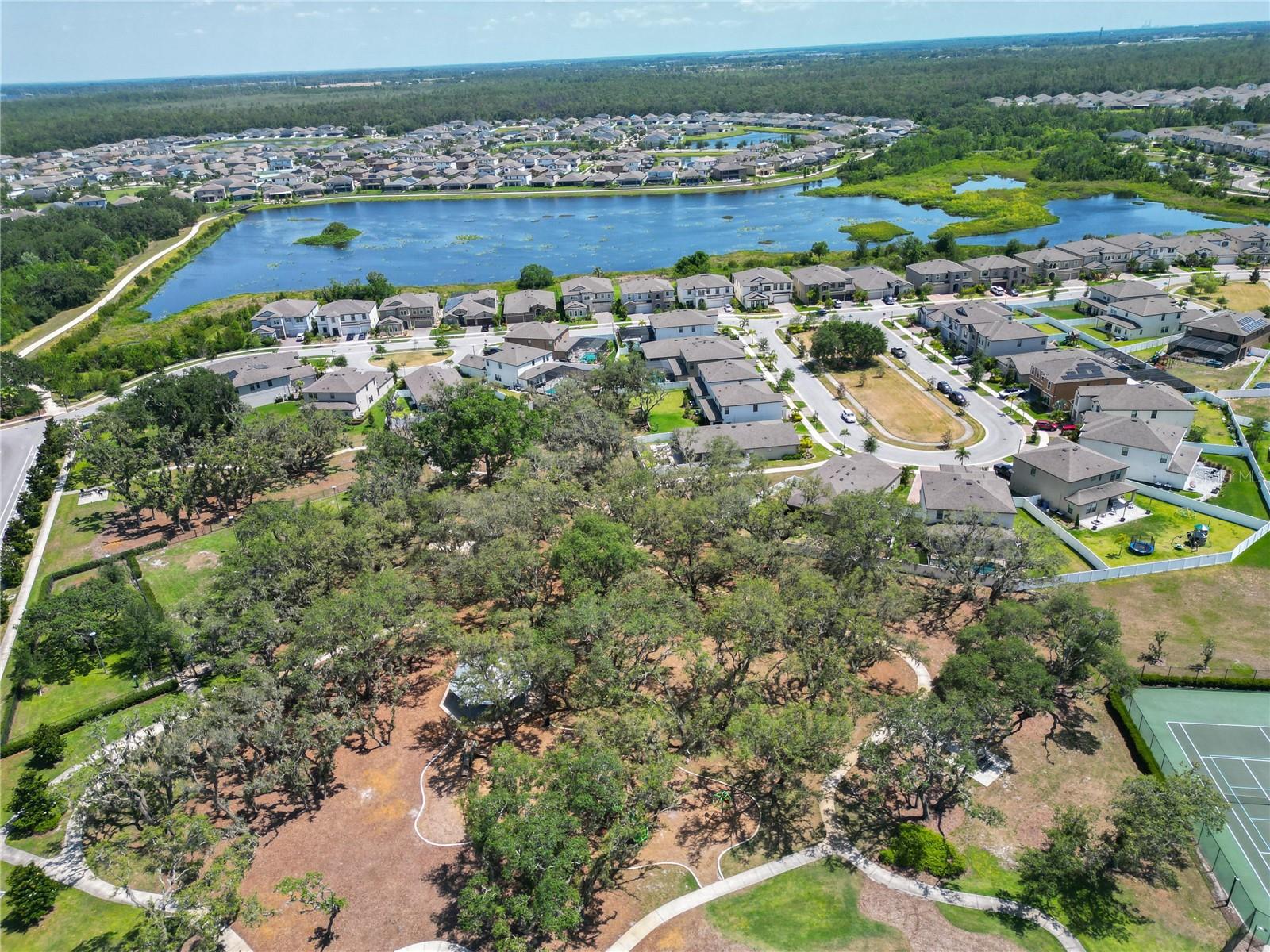 Listing photo id 45 for 13103 Monach Isles Drive