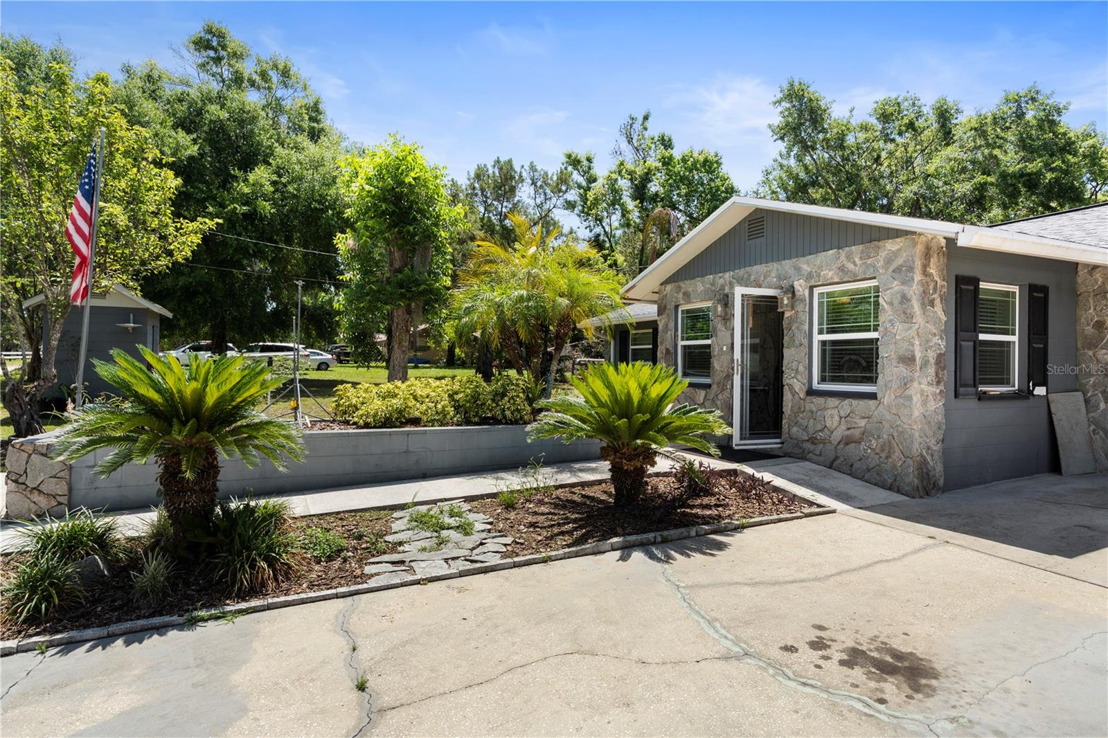 Image 51 of 56 For 39252 Kimberly Avenue