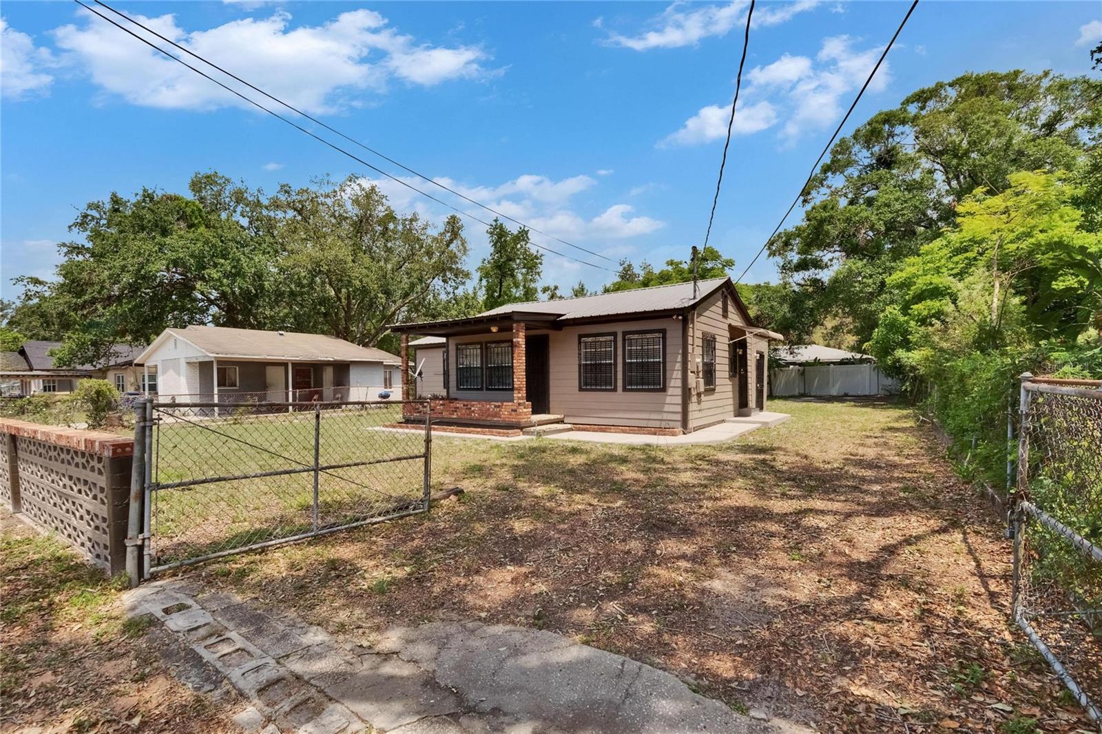 Image 2 of 32 For 1920 Chelsea Street