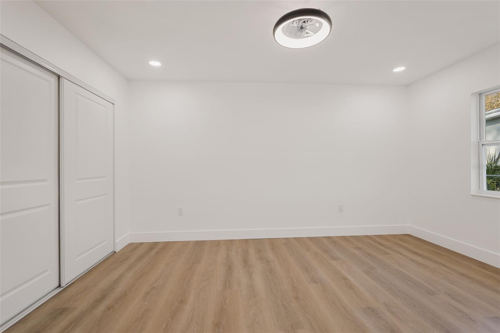 Image 39 of 62 For 75 New Jersey Drive