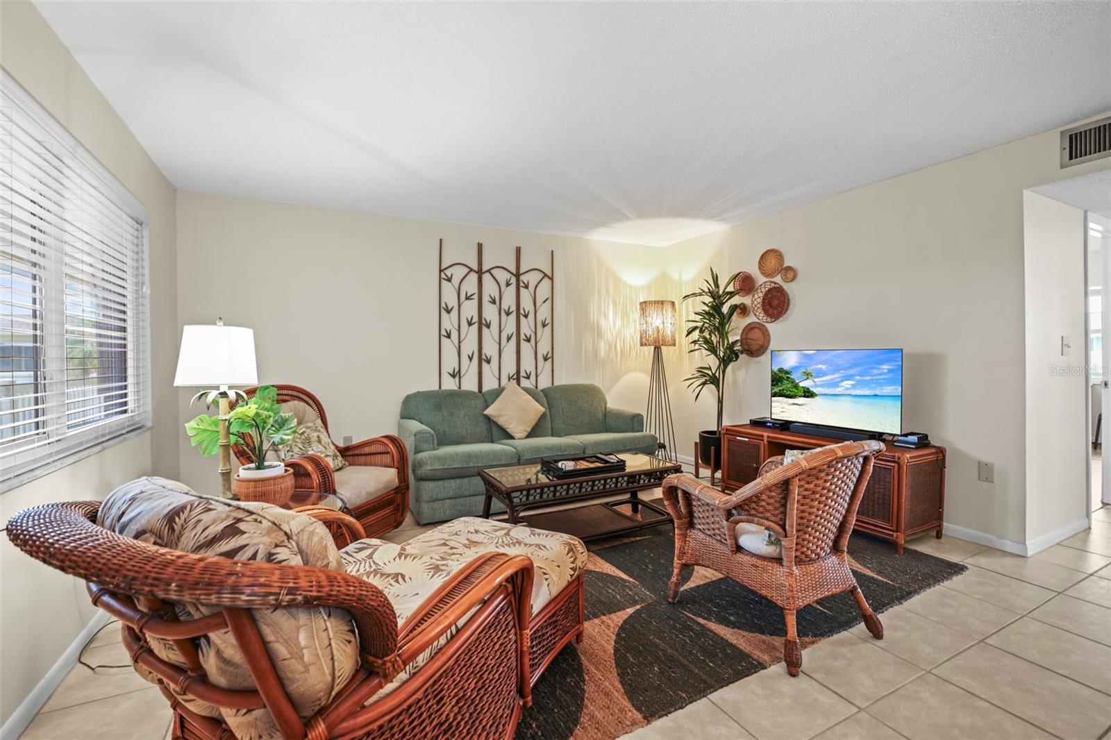 Image 7 of 28 For 600 71st Avenue 18