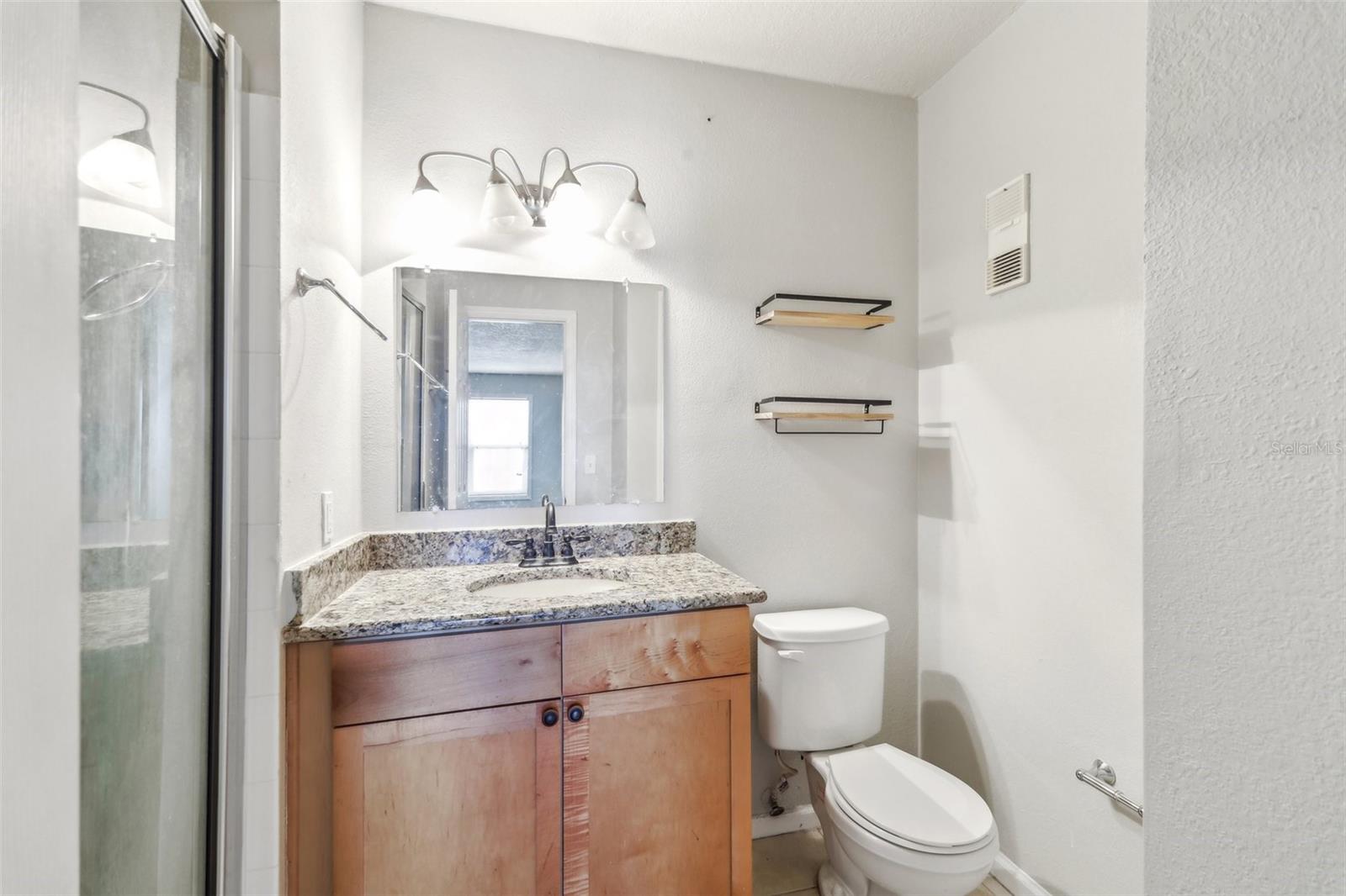 Image 25 of 52 For 219 Pompano Drive Se C
