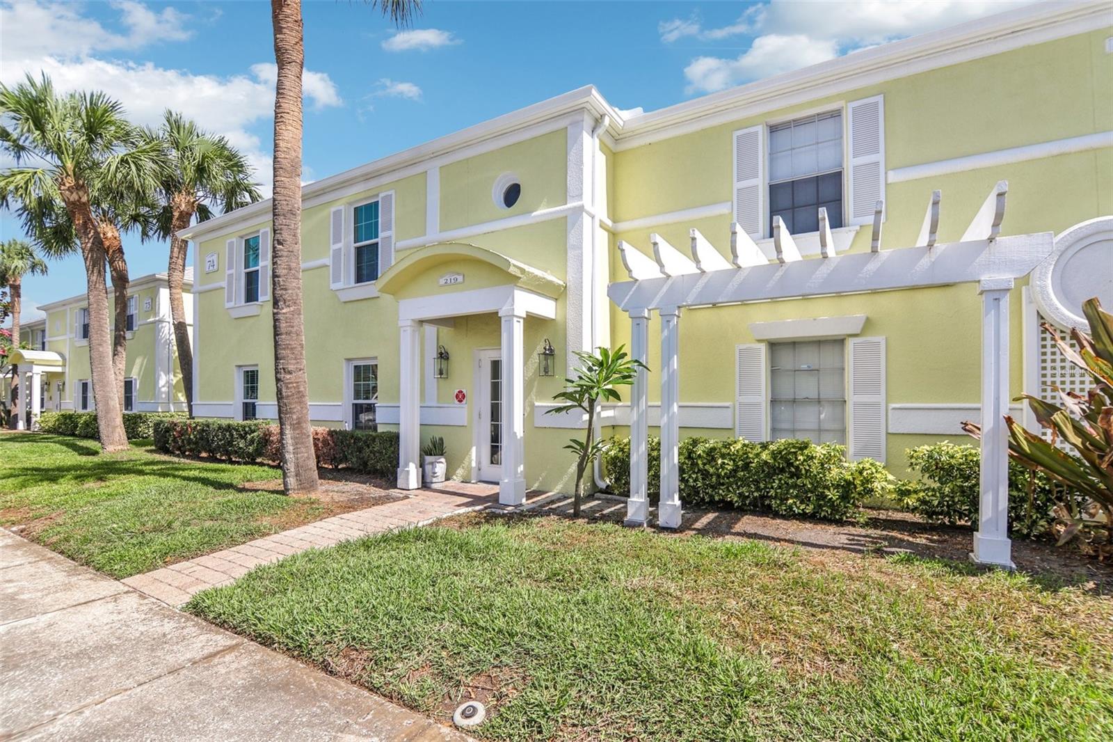 Image 51 of 52 For 219 Pompano Drive Se C