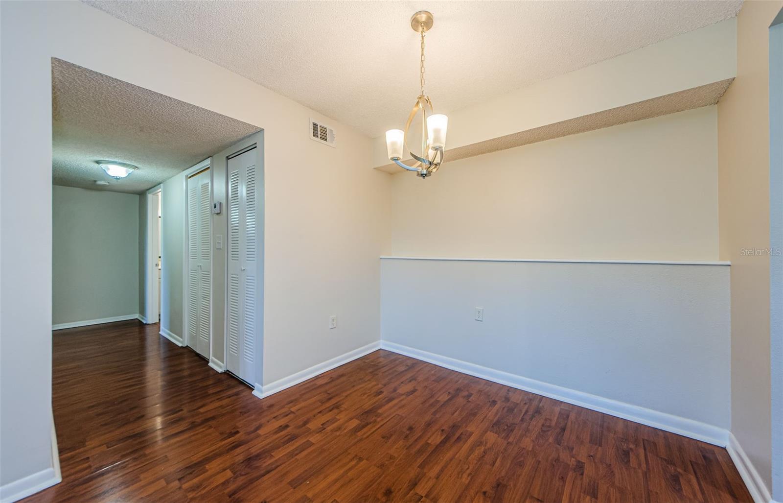 Image 12 of 60 For 2690 Coral Landings Boulevard 722
