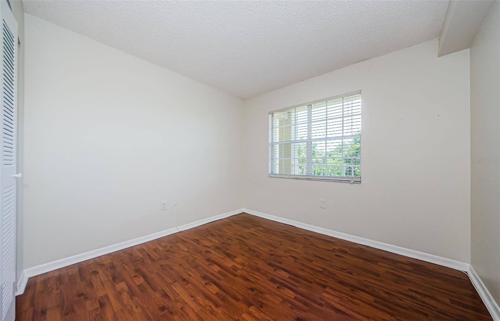 Image 24 of 60 For 2690 Coral Landings Boulevard 722