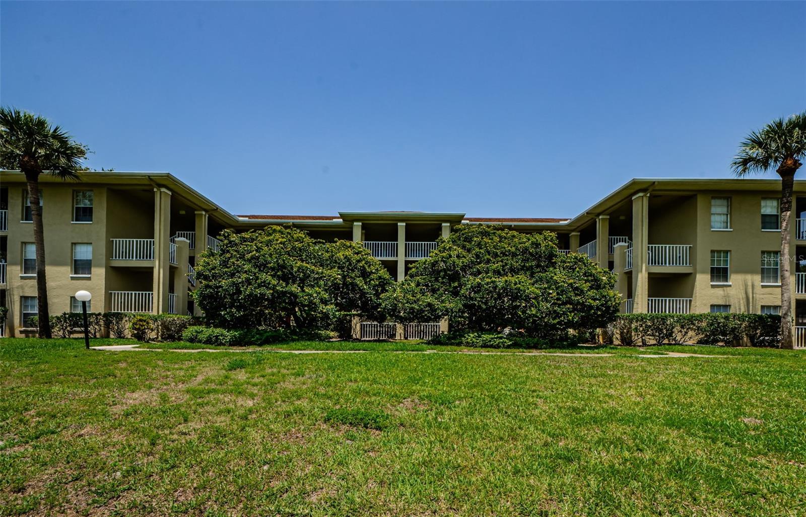 Image 3 of 60 For 2690 Coral Landings Boulevard 722