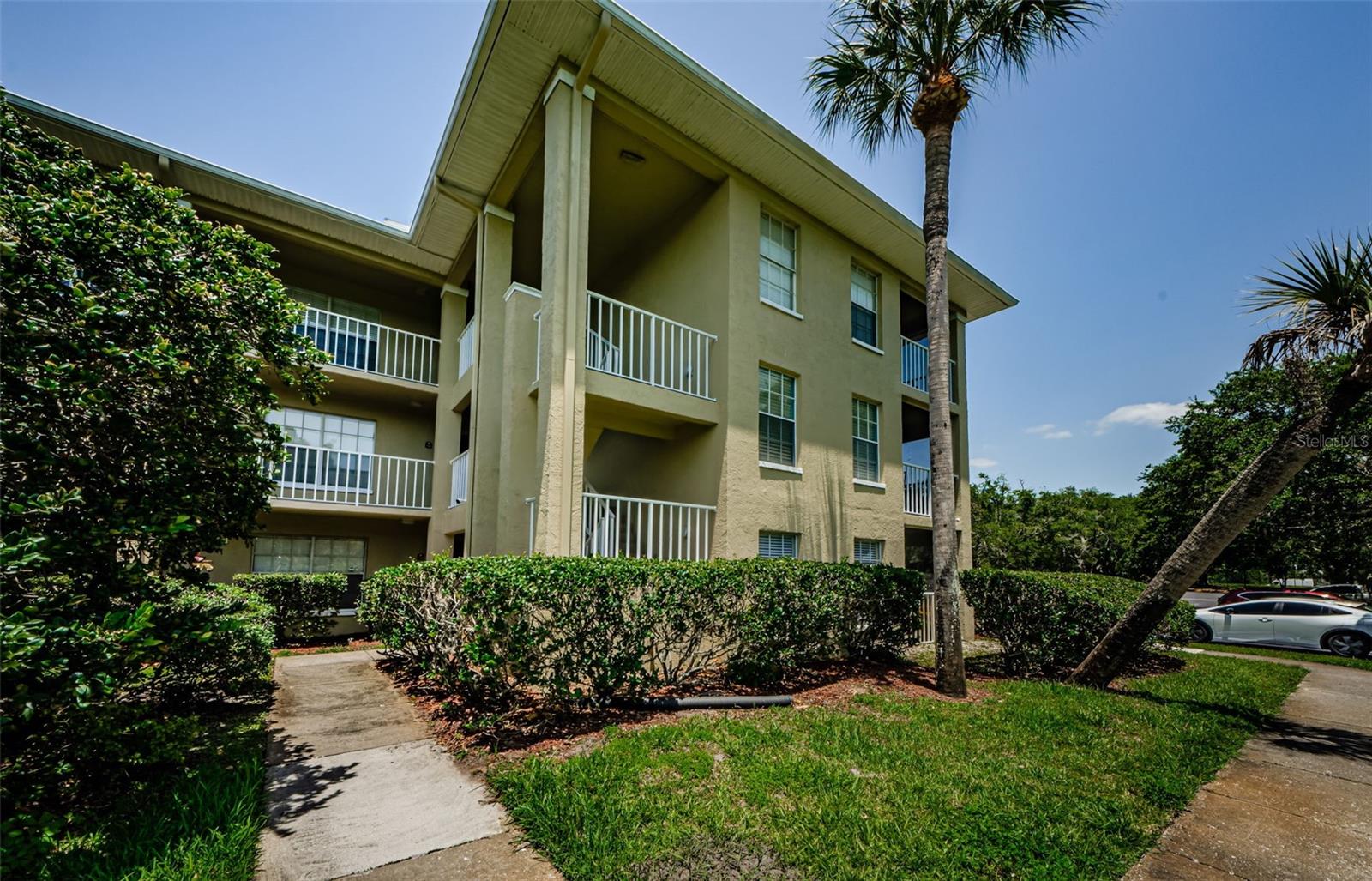 Image 4 of 60 For 2690 Coral Landings Boulevard 722
