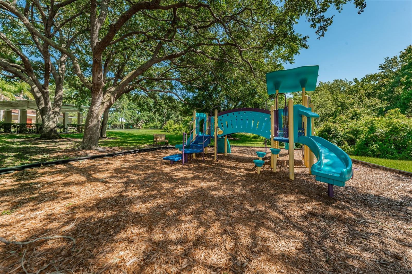 Image 44 of 60 For 2690 Coral Landings Boulevard 722