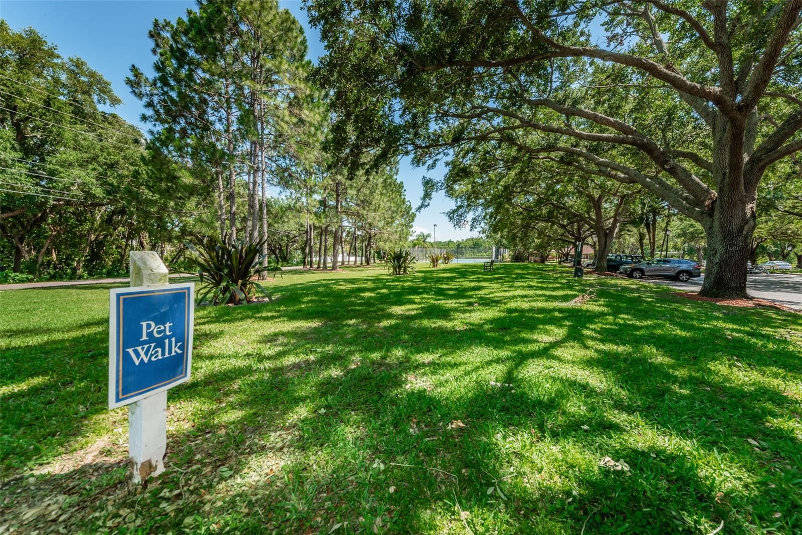 Image 52 of 60 For 2690 Coral Landings Boulevard 722