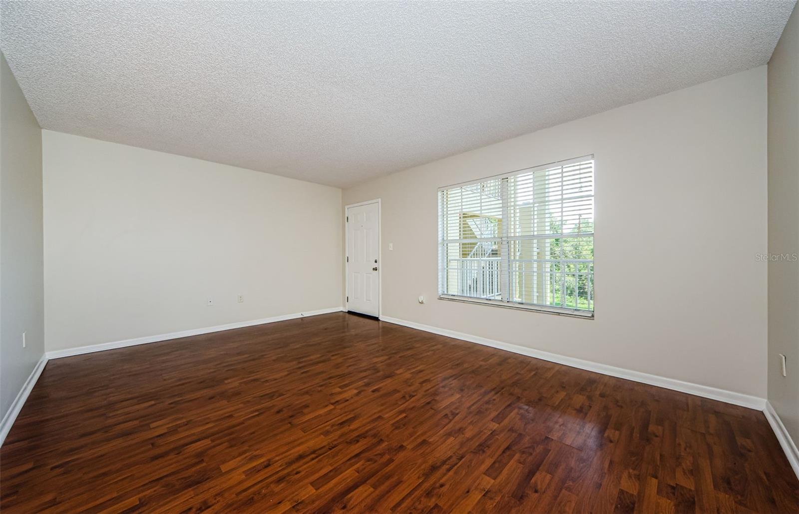 Image 9 of 60 For 2690 Coral Landings Boulevard 722