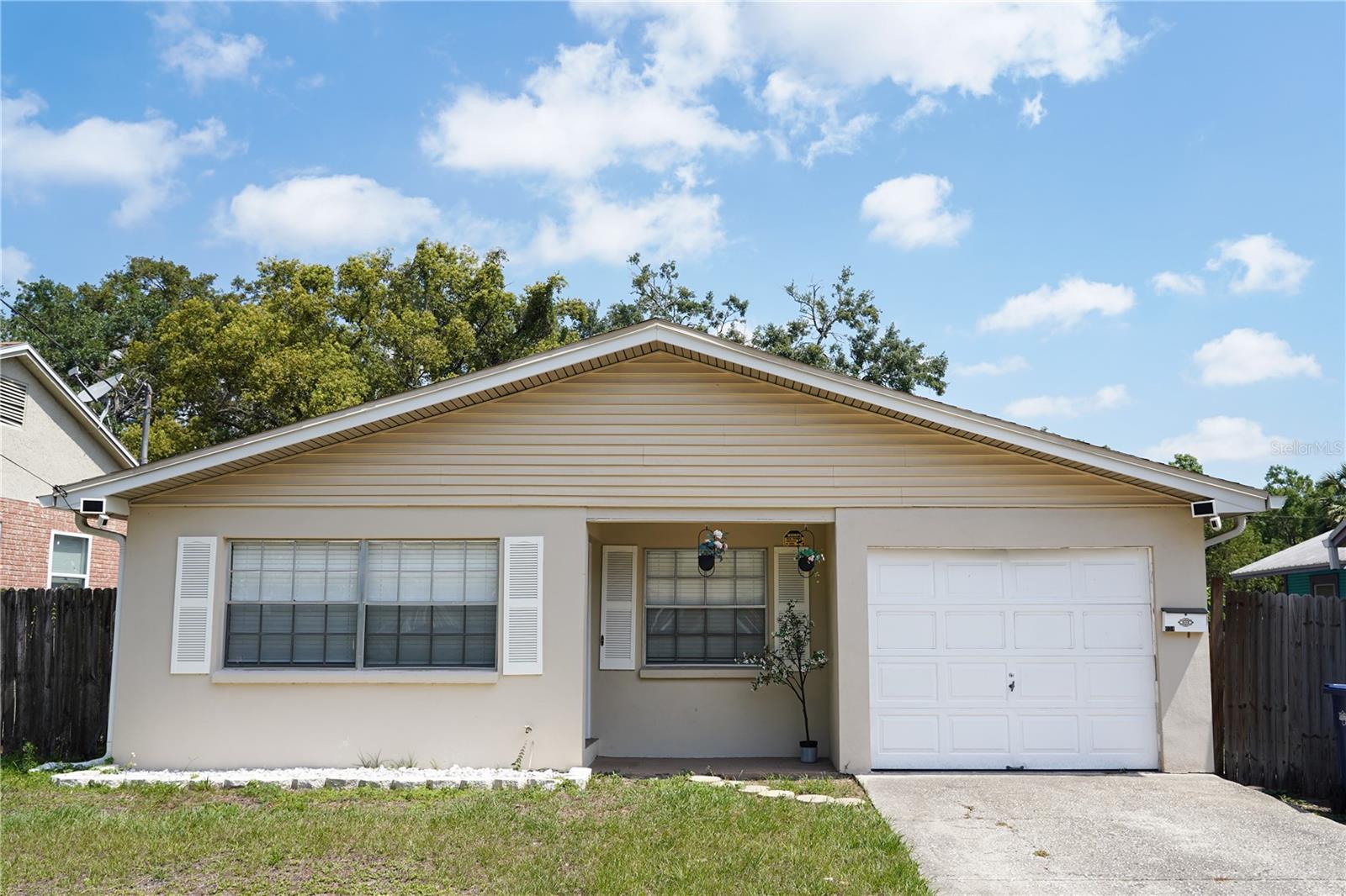 Details for 904 Crenshaw Street, TAMPA, FL 33604