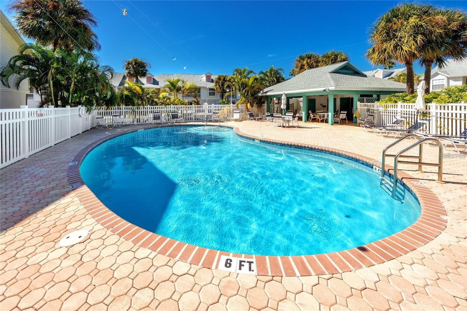 Image 35 of 45 For 106 Sun Isle Circle 11