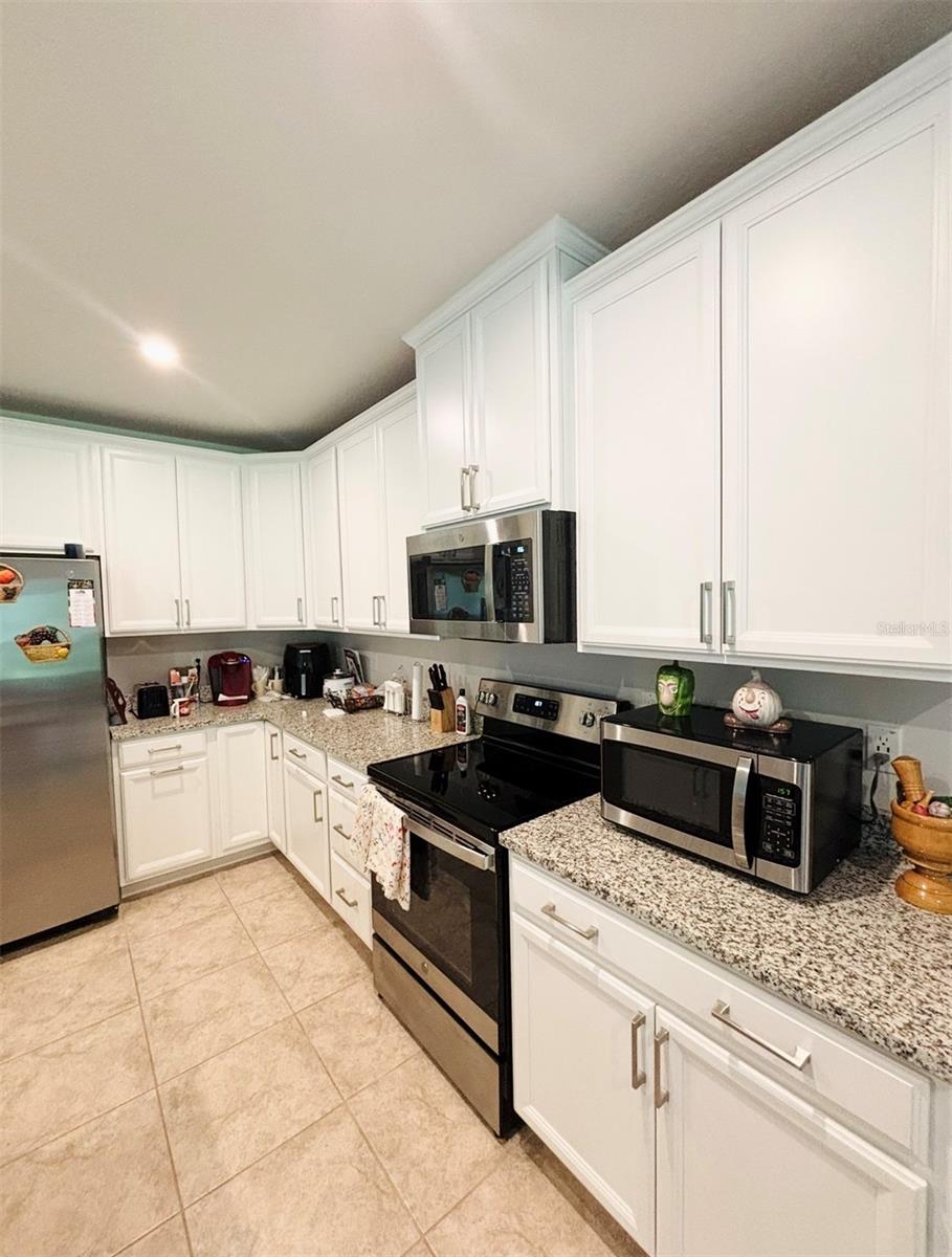 Image 4 of 18 For 18292 Hunters Meadow Walk