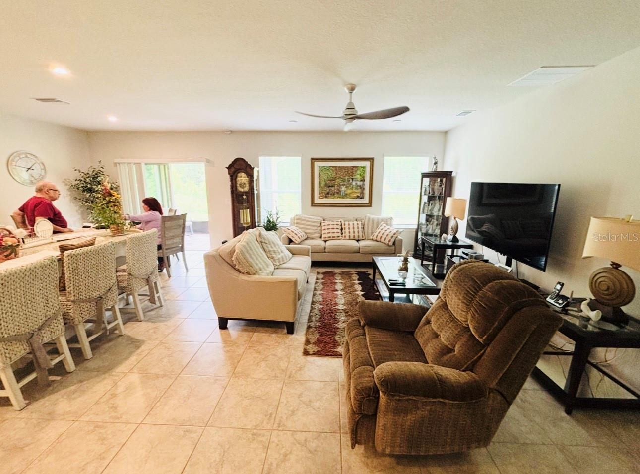 Image 6 of 18 For 18292 Hunters Meadow Walk