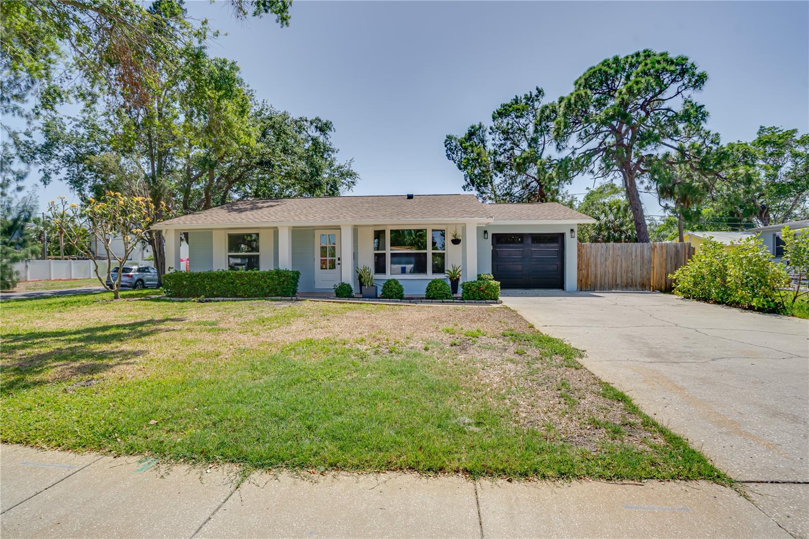 Details for 4700 Chancellor Street Ne, ST PETERSBURG, FL 33703