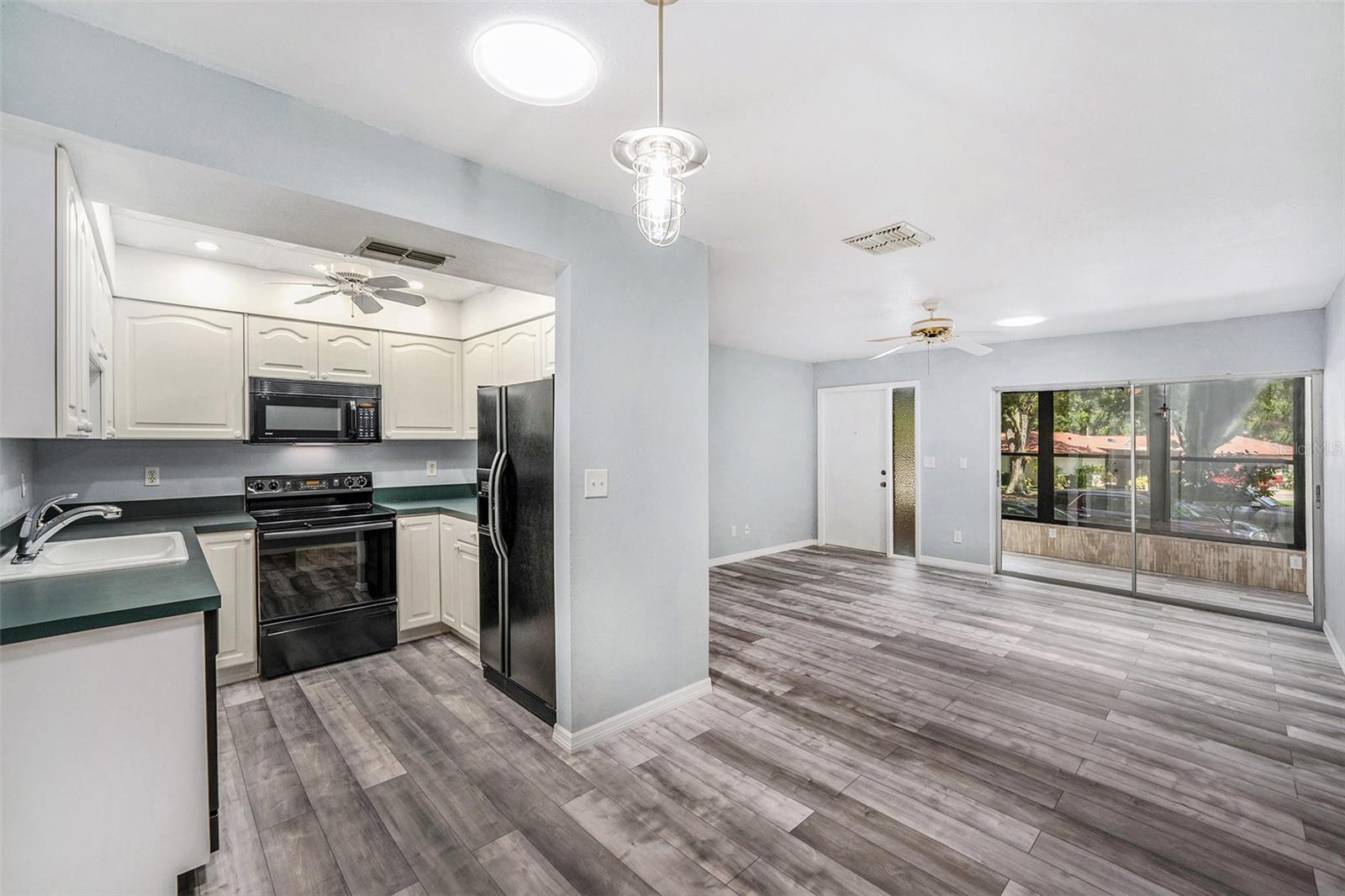 Image 10 of 41 For 2770 Keats Terrace C