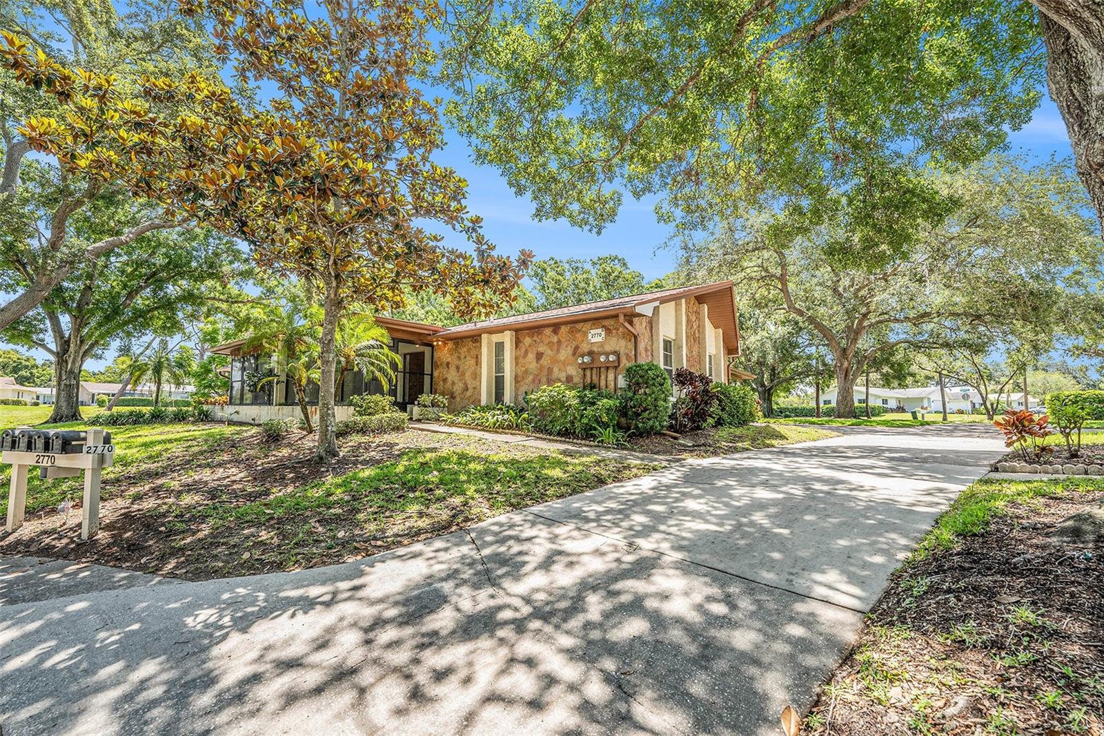 Image 22 of 41 For 2770 Keats Terrace C