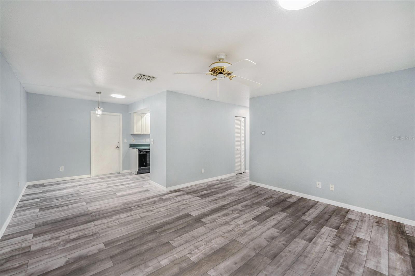 Image 7 of 41 For 2770 Keats Terrace C