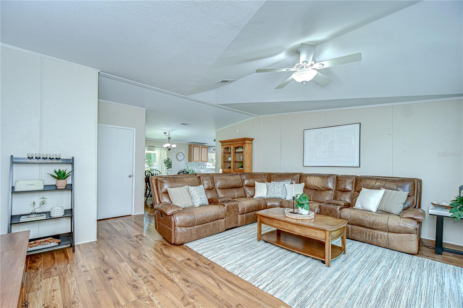 Image 5 of 34 For 8342 Fussell Drive