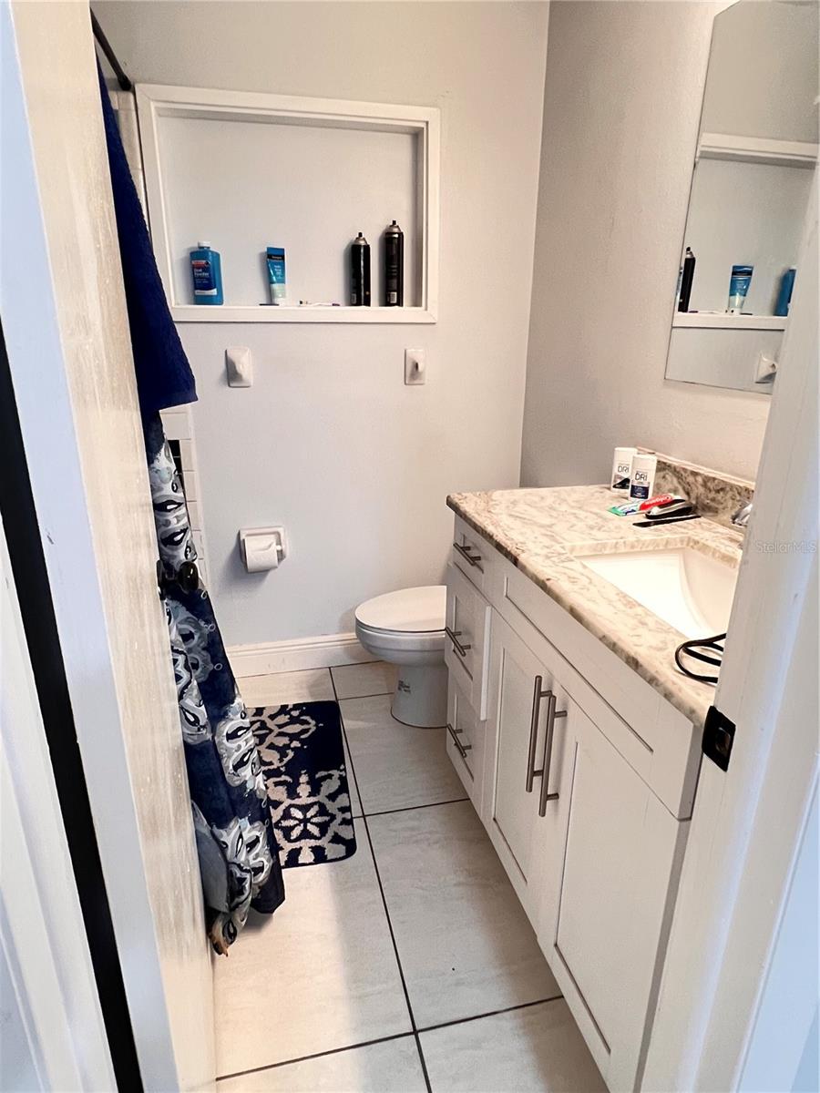Image 13 of 25 For 4812 Bonita Vista Drive