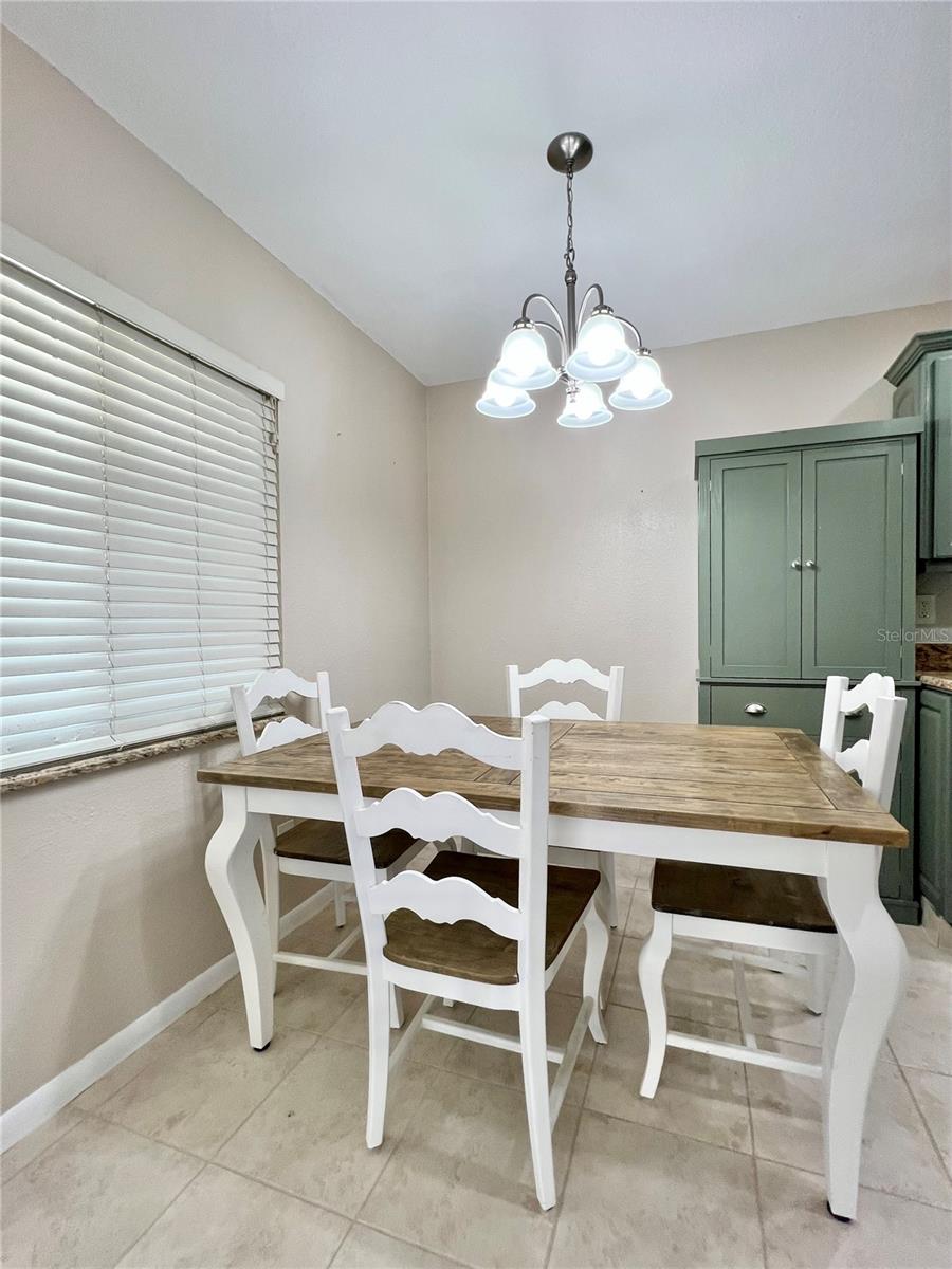 Image 10 of 58 For 7360 Ulmerton Road 16a