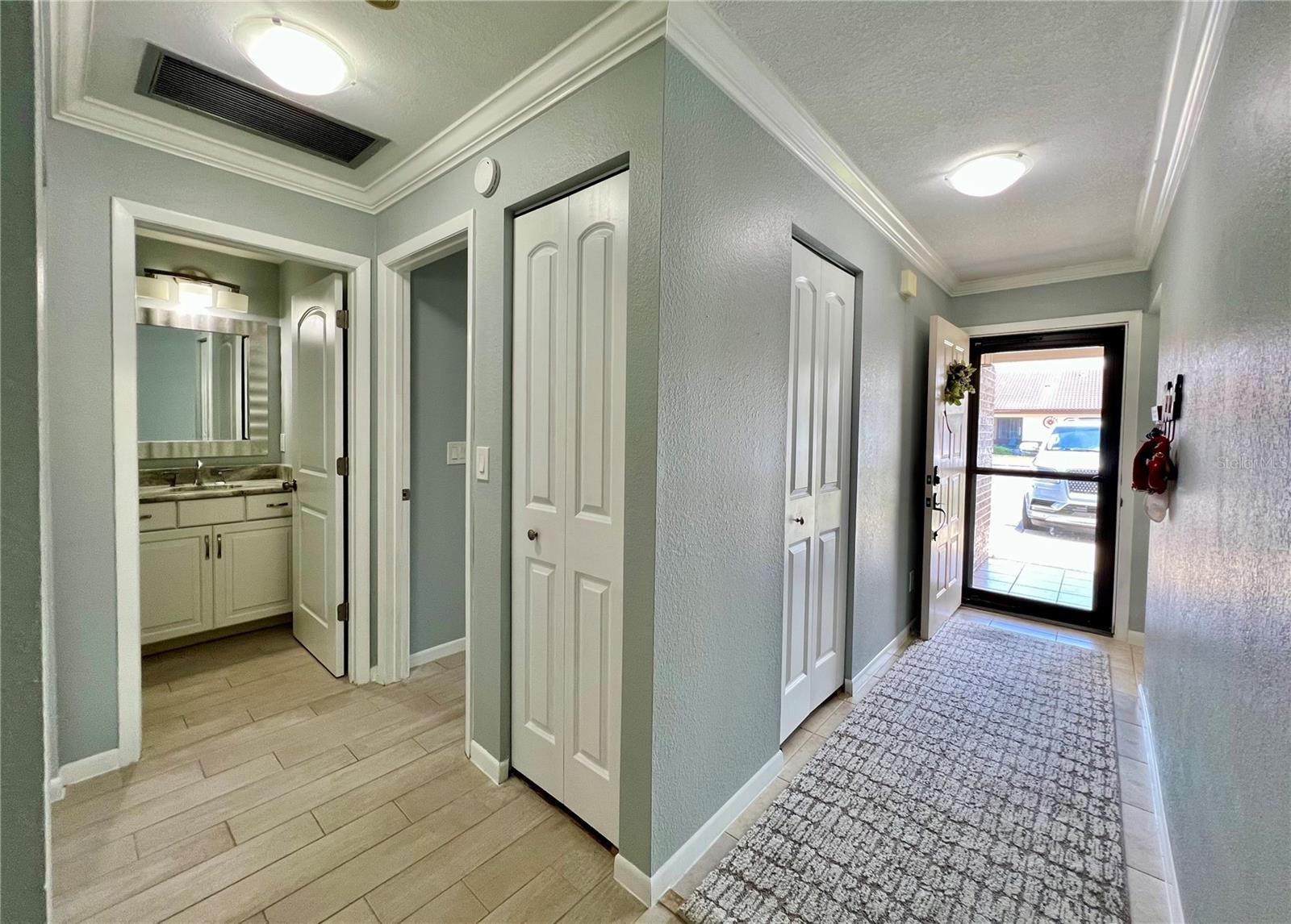 Image 23 of 58 For 7360 Ulmerton Road 16a