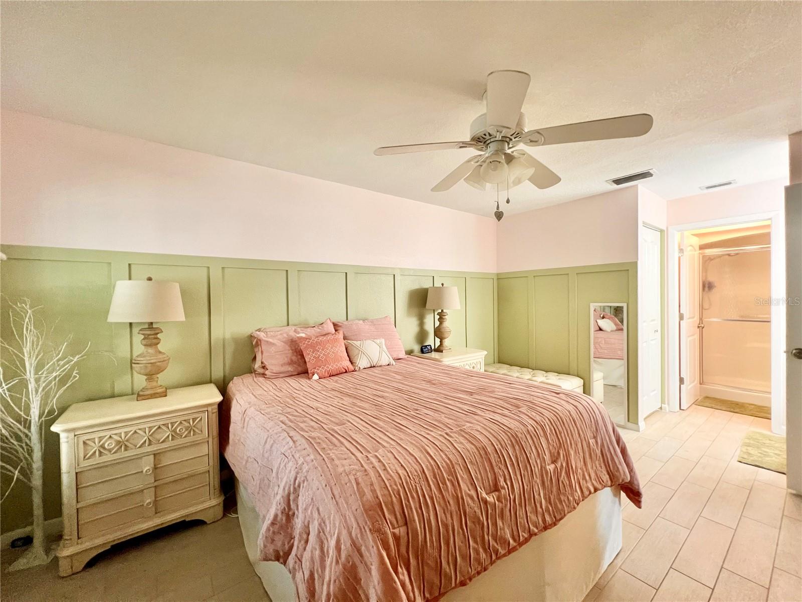 Image 31 of 58 For 7360 Ulmerton Road 16a